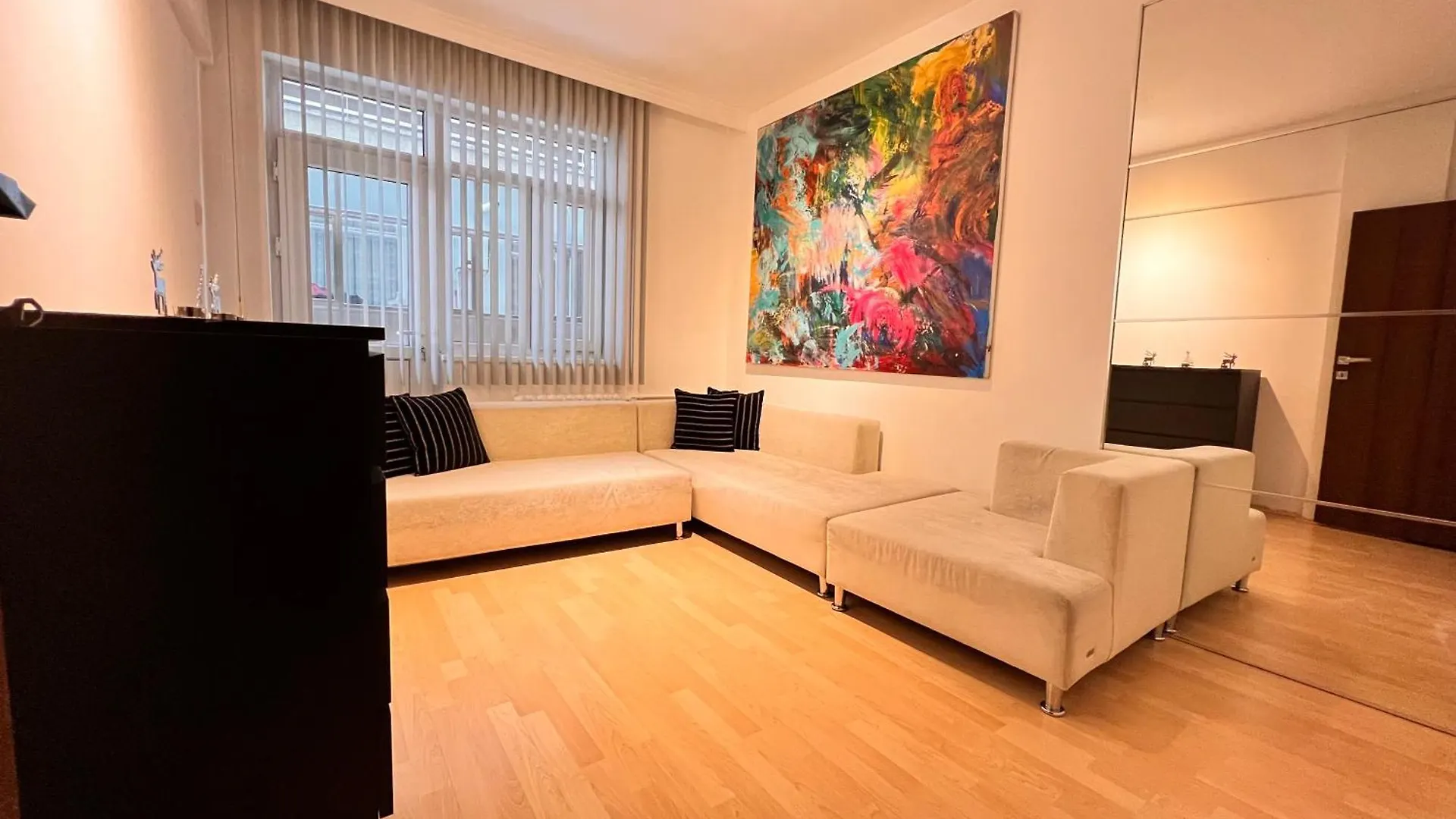 A Luxury Apt 170 M2 3 Bedroom 2 Bathroom At Bestekar Avenue At The Heart Of 安卡拉